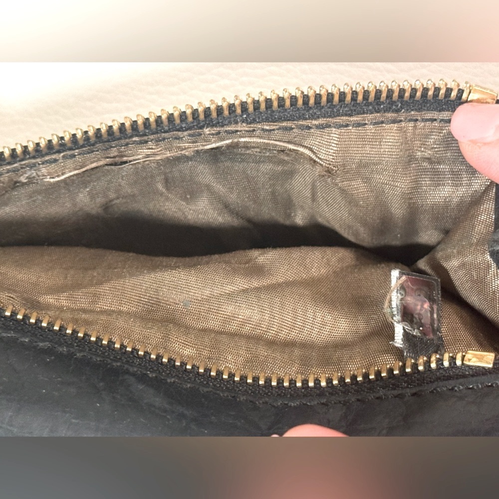 CHLOE Black Long Wallet - Picture 13 of 13